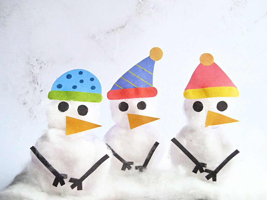 how to make snowman with paper and cotton