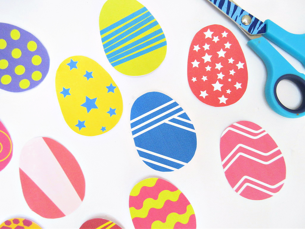 Easter egg craft idea for preschoolers and above (free Easter egg template available)