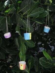 Easy Paper cup bird feeder craft for preschoolers - The Purple Yarn