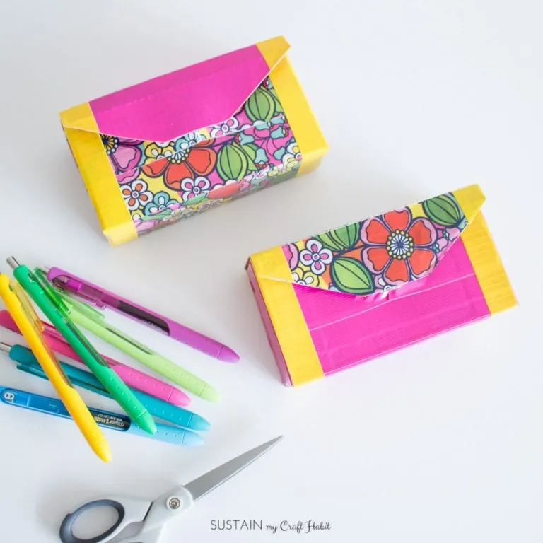 https://thepurpleyarn.com/wp-content/uploads/2023/04/DIY-pencil-cases-with-Duck-Tape-5978-768x768.jpg.webp