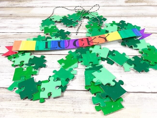 Easy shamrock craft ideas for kids for St. Patrick's Day