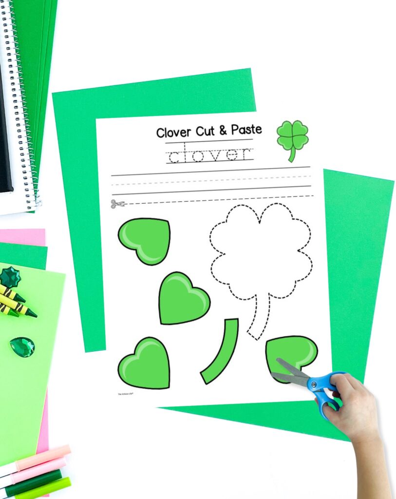 Easy shamrock craft ideas for kids for St. Patrick's Day