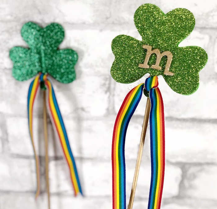 Easy shamrock craft ideas for kids for St. Patrick's Day